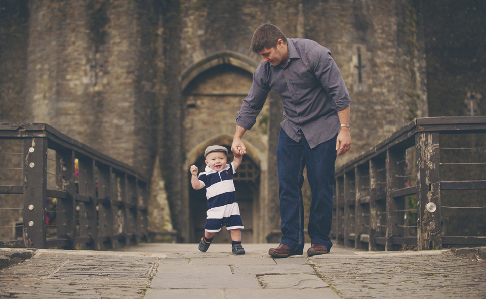 boy-first-year-photography-caerphilly-castle