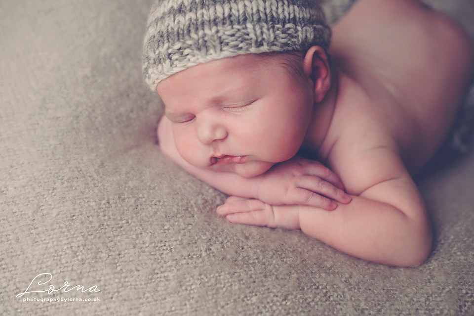 newborn-baby-cardiff-photographer-at-your-home