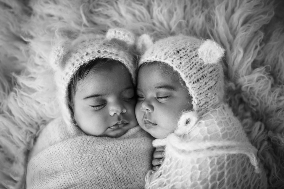 baby-twin-babies-newborn-photographer