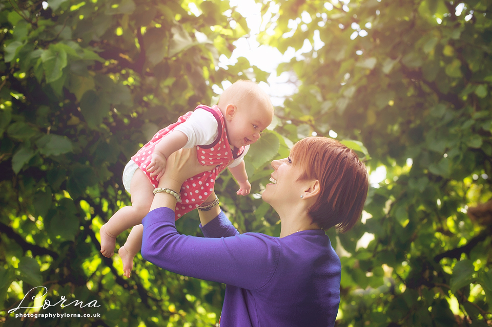 girl_baby_photos_photography_cardiff_newport_penarth.jpg