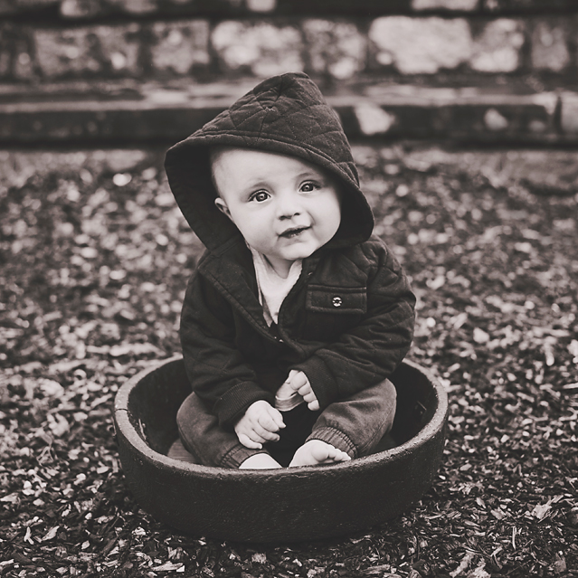 7 month baby sales photoshoot