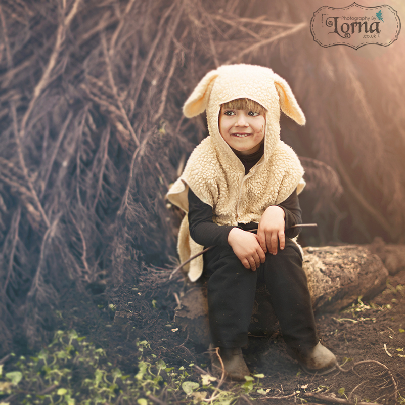 cardiff-photographer-boy-as-a spring-lamb-from-peter-pan