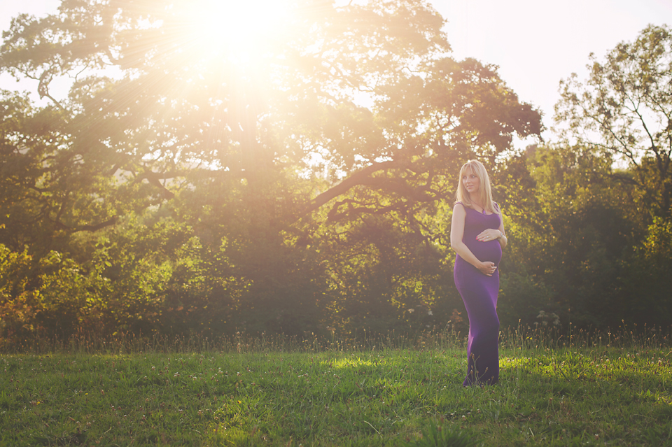 beautiful-maternity-photography-pregnancy-bump-baby-mum-to-be-lorna-knightingale