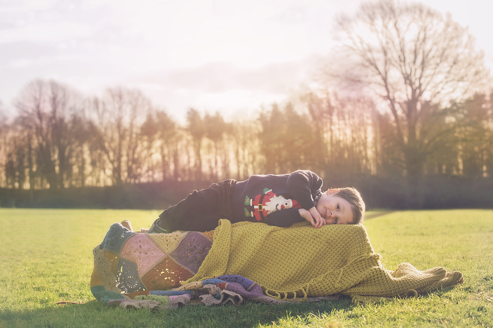 family-photos-miskin-manor-south-wales-lorna-knightingale-festive-season