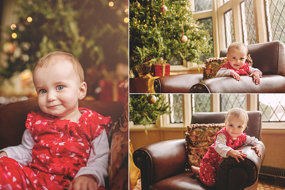 family-photographer-miskin-manor-christmas-tree