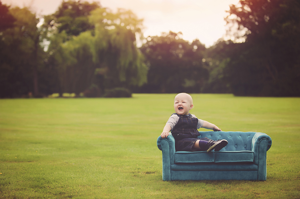 one-baby-boy-photographer-lorna-knightingale-inglewood-manor