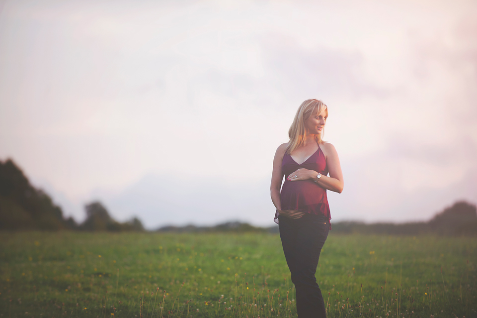 maternity-photography-pregnancy-bump-baby-mother-to-be-lorna-knightingale-cardiff