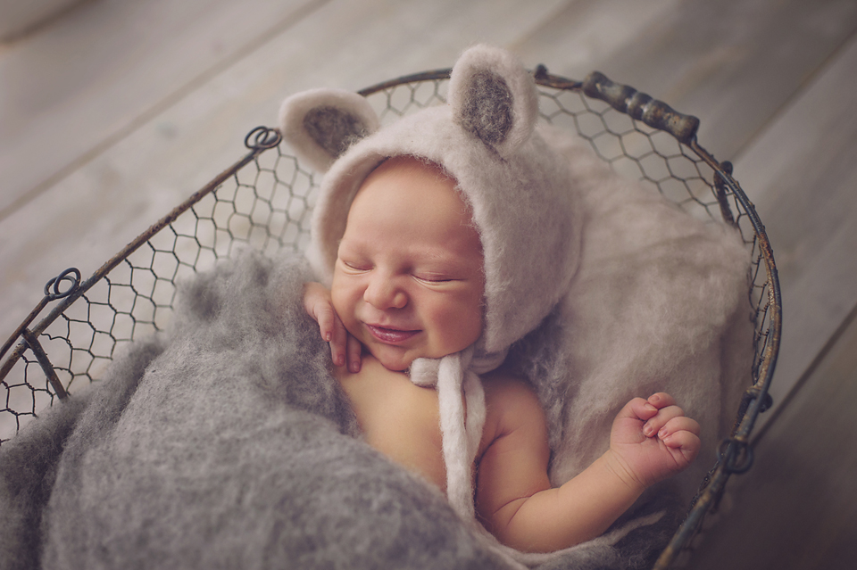 photography-newborn-baby-boy-penarth-lorna-knightingale